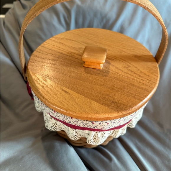 Very vintage Longaberger basket, handwoven dated 1985 - Picture 3 of 9